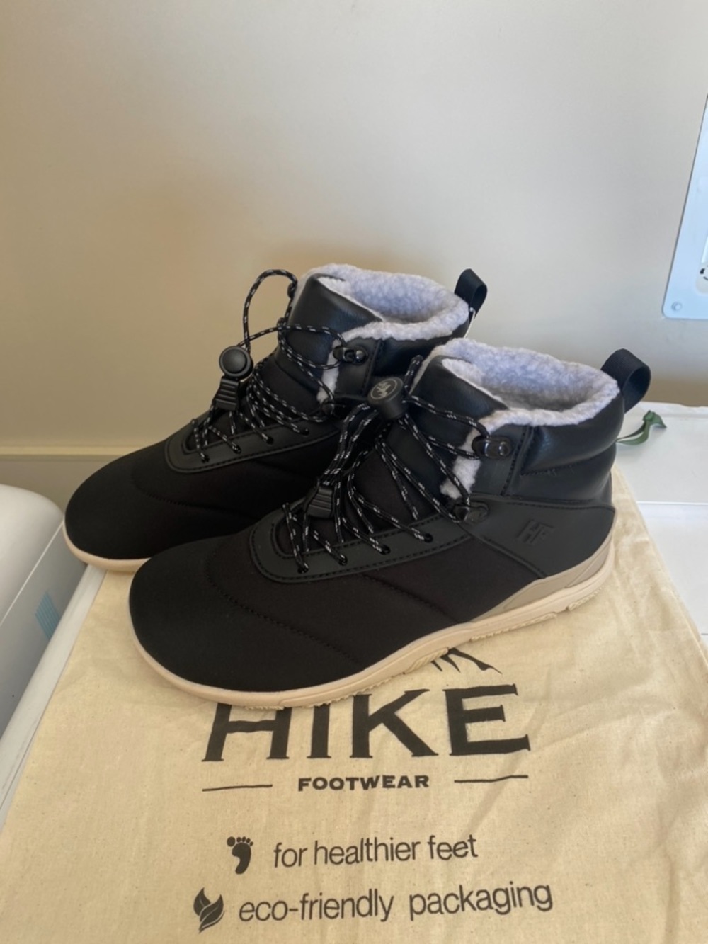 HIKE Footwear Women's Black Fur-Lined Ankle Booties